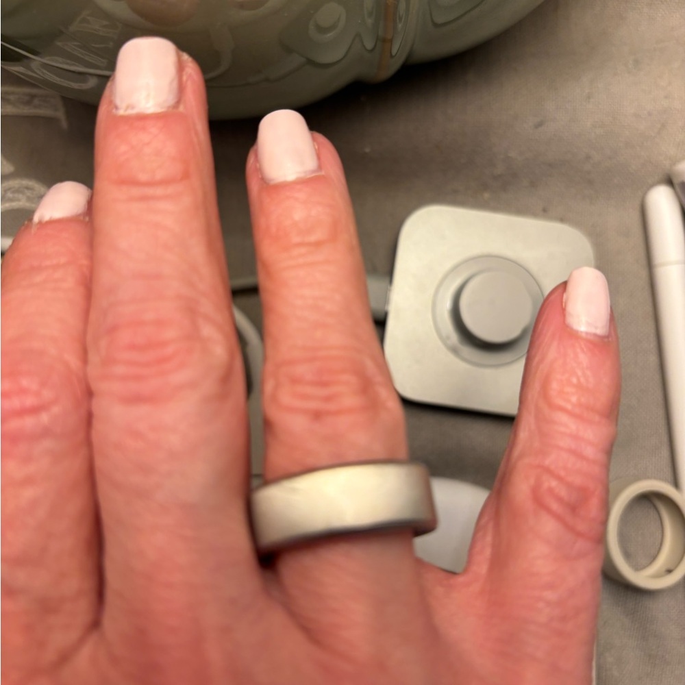 Oura Silver Wearable Ring Modern Design